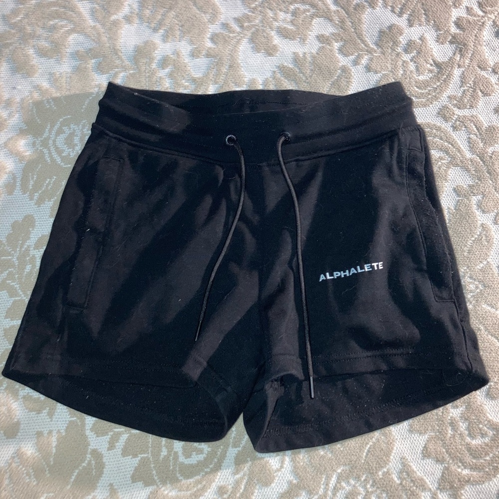 Alphalete Lounge Short
